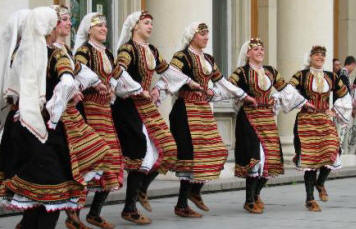 Bulgarian folk dancers.jpg