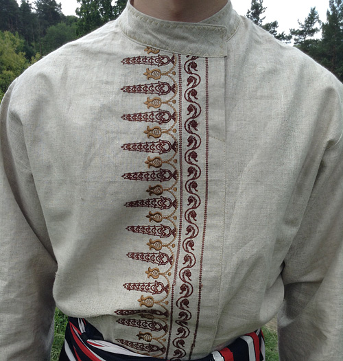 Crimean-Tatar_embroidery2.jpg
