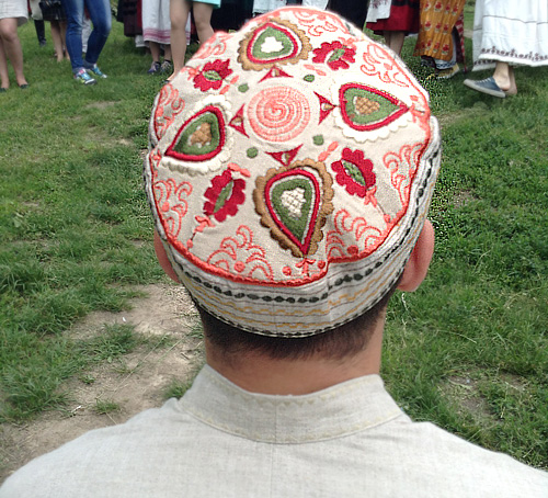 Crimean-Tatar_embroidery3.jpg