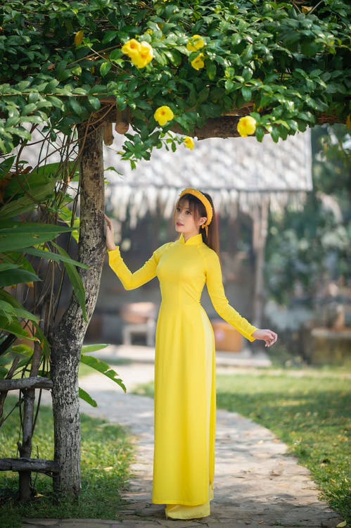 Modern-Ao-Dai10.jpg