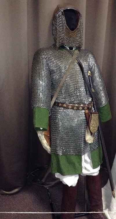 Armor-of-a-Hungarian-warrior.jpg