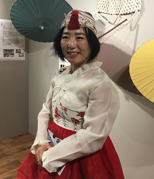 Korean-hanbok2.jpg