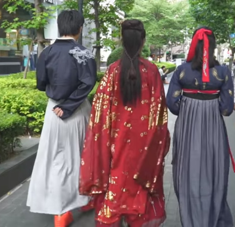 Hanfu-reaction2.jpg